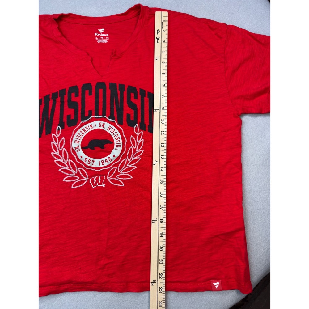 Wisconsin Badgers Football Women XL Red Cotton Slub V-Neck Tee NCAA Bucky UW - Picture 13 of 16